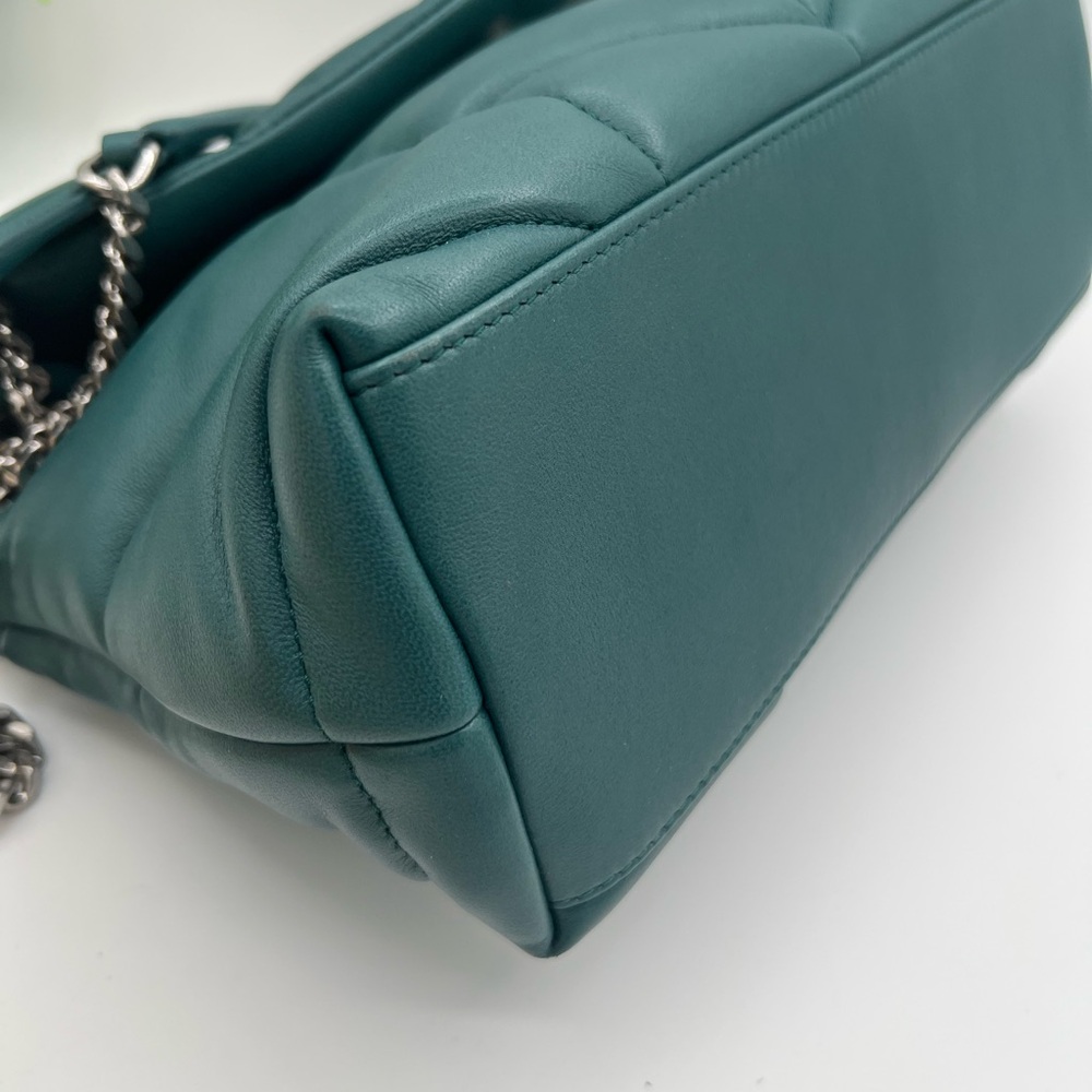 ❗️SOLD ❗️Yves SAINT LAURENT Puffer Cloud puffer shoulder bag Rare color 😍 - Picture 5 of 9